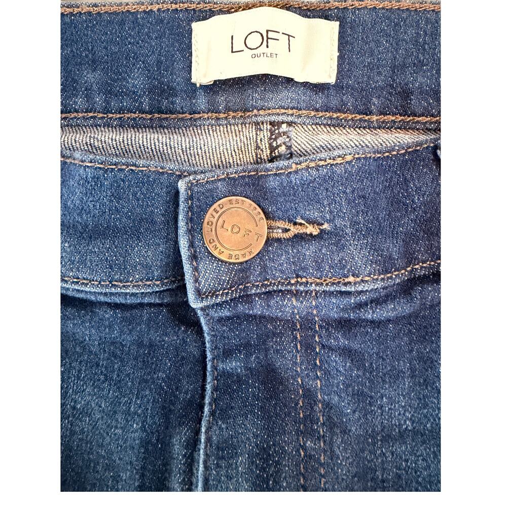 LOFT Womens 0 Cropped Straight Jeans Medium Wash Raw Frayed Hem Stretch Denim